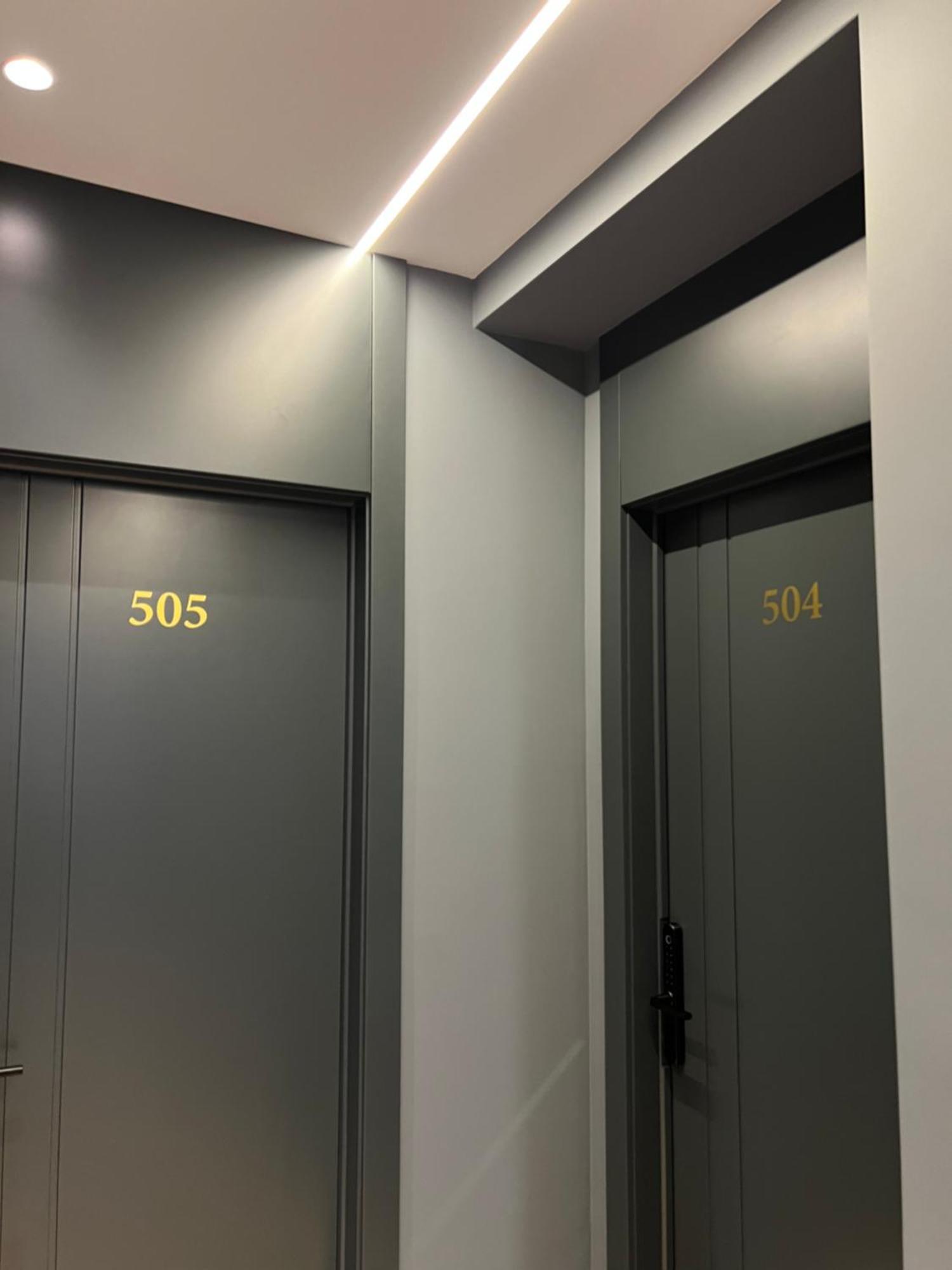 Mina Luxury Leilighet Tiranë